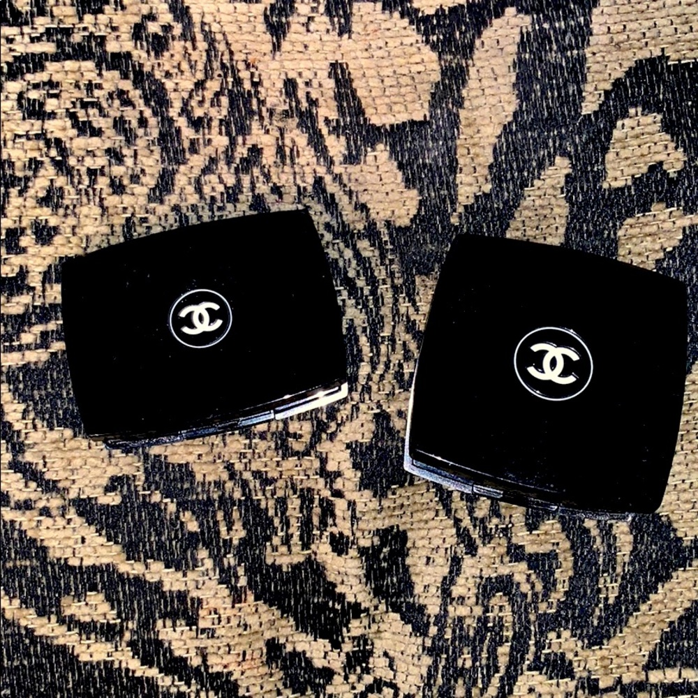 Chanel eyeshadows!